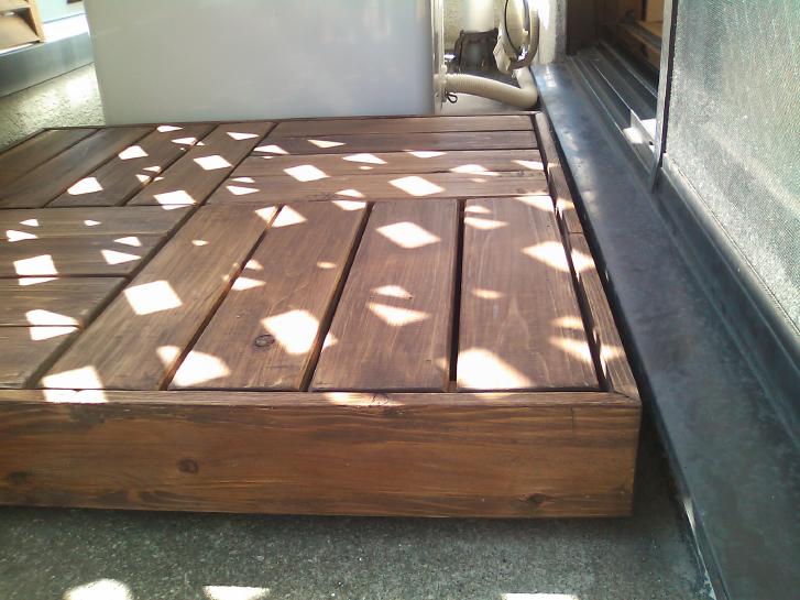 ウッドデッキ ウッドデッキ